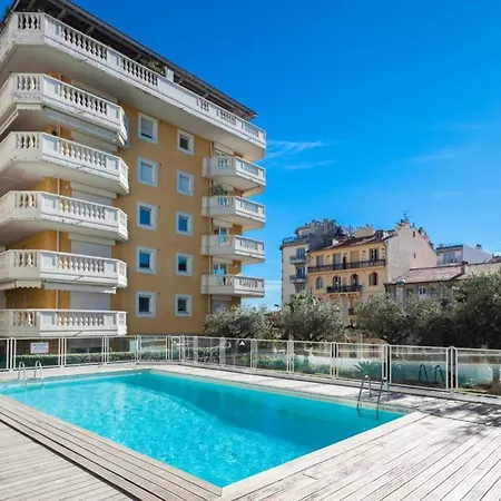 Lejlighed Beautiful 2-room *